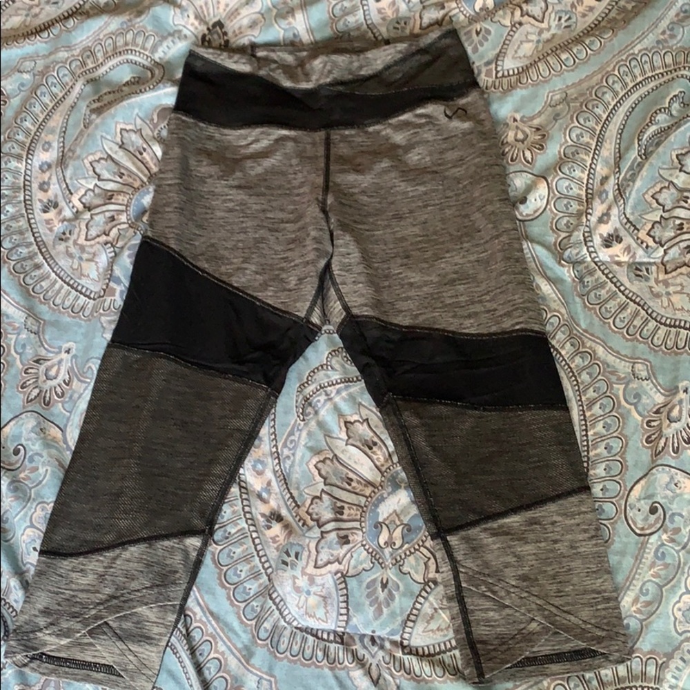 TLF Capri pants